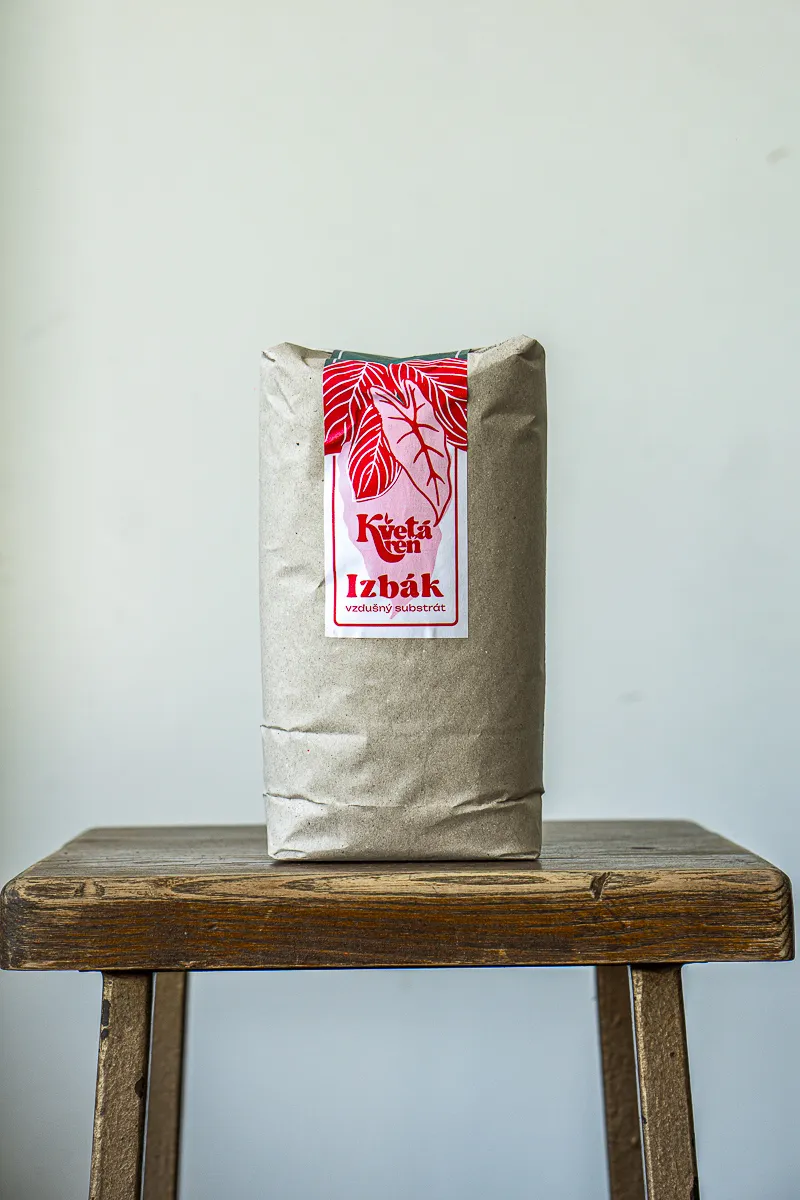 Vzdusny substrat pre izbove rastliny "IZBAK" - univerzalny