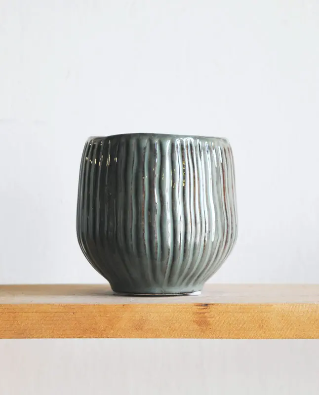 Keramicky kvetinac Stripes