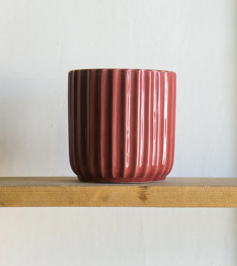 Keramicky kvetinac Akant (bordovy)