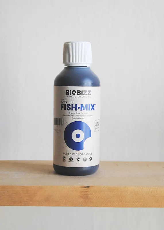 Organicke hnojivo na zlepsenie kvality pody Fish-Mix (250ml)