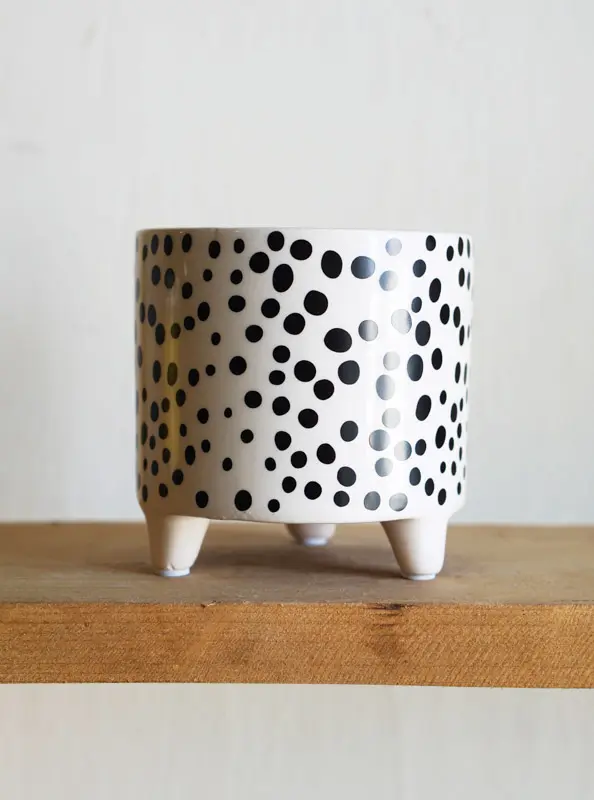 Keramicky kvetinacik na nozkach (Dots)