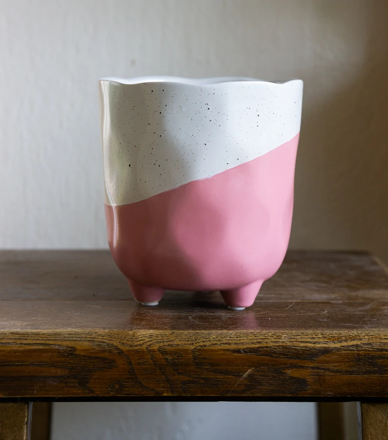 Keramicky kvetinac "Polomacany Pink"